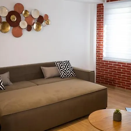Centro Urban Suites A2 كالامباكا